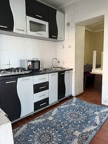 ош квартира сдаётся: 1 комната, Собственник, С мебелью частично — 9