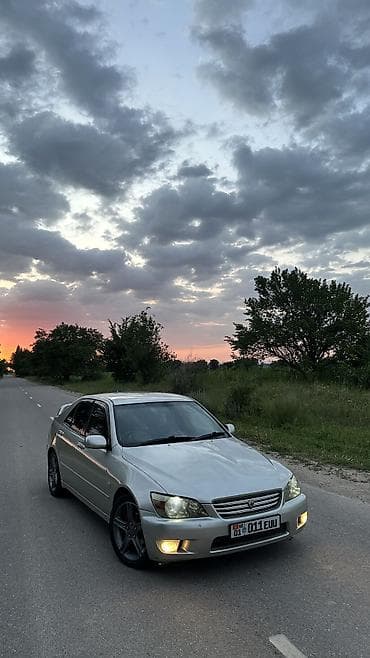 алтезе: Toyota Altezza: 2000 г., 2 л, Автомат, Бензин, Седан — 3