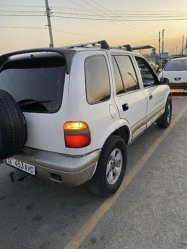 стрим левый руль: Kia Sportage: 1998 г., 2 л, Механика, Дизель, Внедорожник — 5