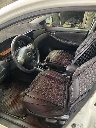 Toyota Corolla: 2005 г., 2 л, Механика, Дизель, Хэтчбэк — 5