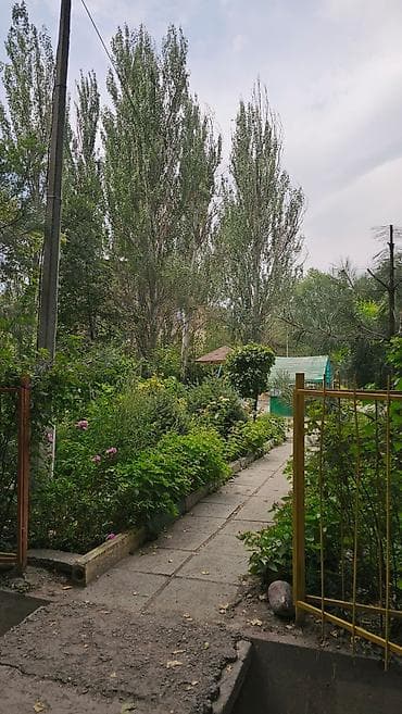 Сдаю квартиру в аренду двухкомнатную на для дино-дальний срок от 1