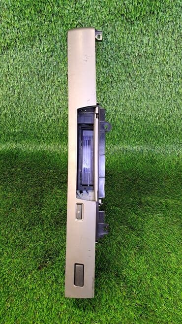 диск на х5: CD-чейнджер на 6 дисков е65, е66, е67 рестайлинг Номер 6 Состояние — 1