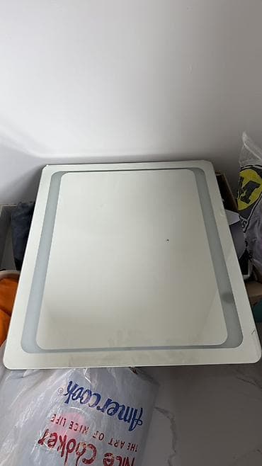 Зеркало 60х70 см