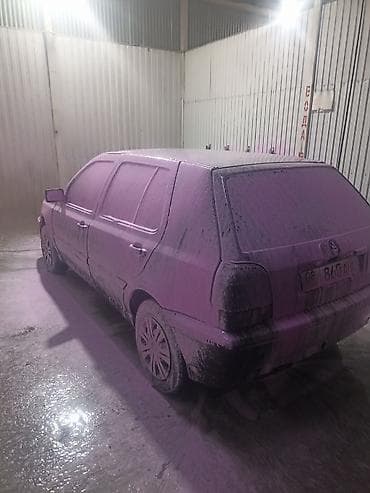 годьф 3: Volkswagen Golf: 1993 г., Хэтчбэк — 1