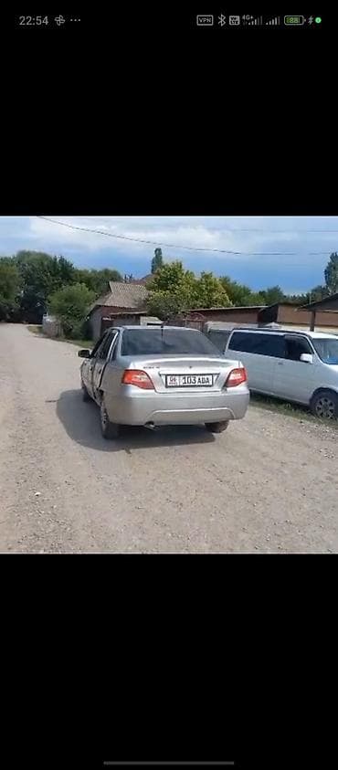 некция 3: Daewoo Nexia: 2010 г., Механика, Бензин, Седан — 5