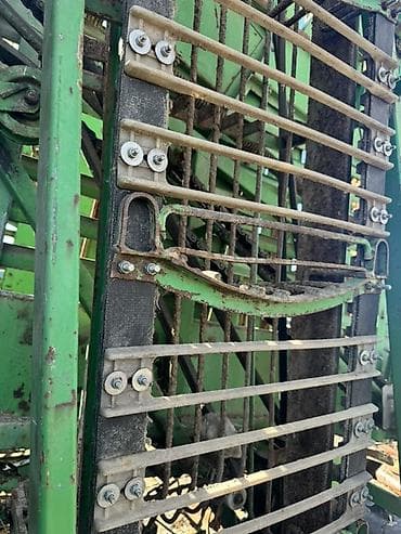 бесшумные генераторы: Свеклоуборочный комбайн Штоль 202 однорядка на 60 на поле не работал — 4