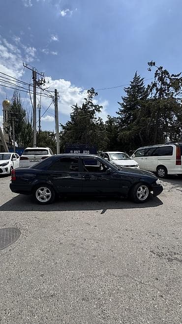 lexus 350 2010: Mercedes-Benz C-Class: 1996 г., 2 л, Механика, Бензин, Седан — 7
