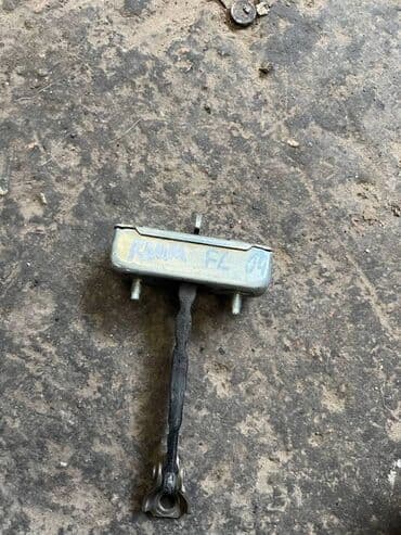 двери жигули: Toyota Raum ограничитель двери, Тойота Раум дверной ограничитель — 3