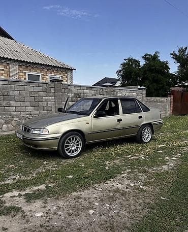 Унаа сатуу: Daewoo Nexia: 2007 г., 1.5 л, Кол менен иштөөчү, Бензин, Седан — 1