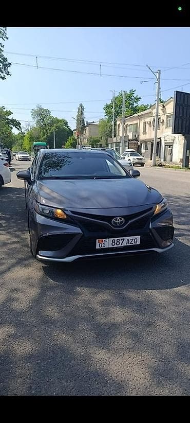 Toyota Camry: 2020 г., Автомат, Бензин, Седан