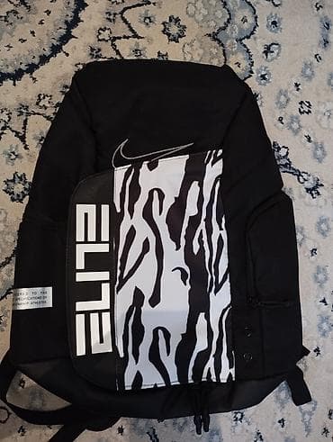 Рюкзак Nike Elite НОВЫЙ – спортивная модель с фирменным дизайном