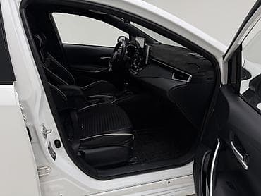 авто элек: Toyota Corolla: 2019 г., 1.8 л, Вариатор, Гибрид, Седан — 7