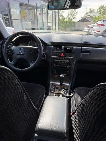 бампер задний w210: Mercedes-Benz E-Class: 2001 г., 4.3 л, Автомат, Бензин, Седан — 5