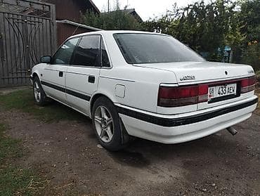 Транспорт: Mazda 626: 1989 г., 2 л, Механика, Газ, Седан — 3