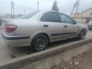 mazda 2000: Nissan Almera: 2002 г., 1.5 л, Механика, Бензин, Седан — 3