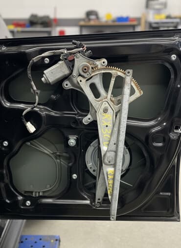 набор ключей срочно: Механизм стеклоподъемника Переднее левое Lexus — 1