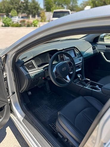 Продажа авто: Hyundai Sonata: 2019 г., 2 л, Автомат, Газ, Седан — 9