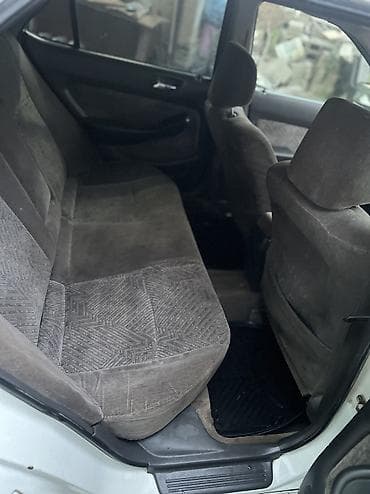 18 шина: Honda Accord: 1998 г., 2.3 л, Автомат, Бензин, Универсал — 8