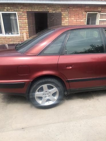двигател ауди 100: Audi 100: 1992 г., 2.3 л, Механика, Бензин, Седан — 4