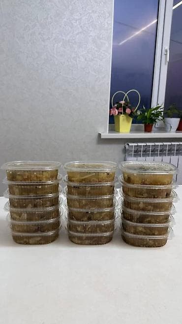 Үй жана бакча: Домашняя выпечка и готовые блюда на заказ. Ассортимент: - Самса — 1