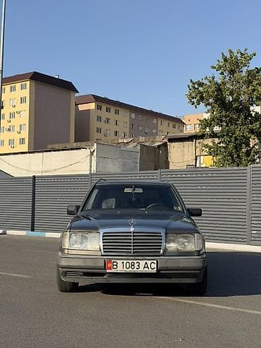 mersedez 124: Mercedes-Benz W124: 1994 г., 2.2 л, Автомат, Бензин, Универсал — 3