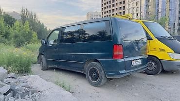 грузовой вито: Mercedes-Benz Vito: 2001 г., 2.2 л, Механика, Дизель — 3
