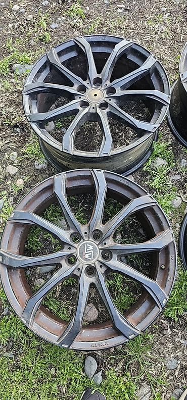 диски 4x108: Литые Диски R 20 OZ Racing, Комплект, отверстий - 5, Б/у — 2