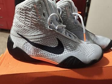 Мужская обувь: Кроссовки Nike Tawa SE - Модель: Nike Tawa SE (ярлык внутри — 2