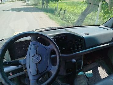 т3 транспортер: Грузовой автомобиль Mercedes-Benz Sprinter (кабина + бортовой кузов — 2