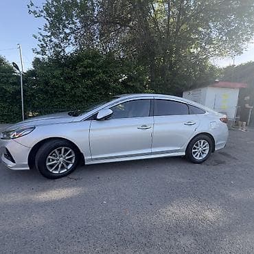 Hyundai Sonata: 2019 г., 2 л, Автомат, Газ, Седан