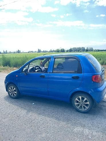 Унаа сатуу: Daewoo Matiz: 2010 г., 0.8 л, Кол менен иштөөчү, Бензин — 1