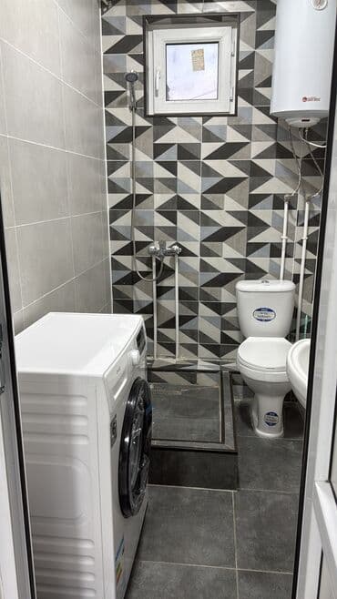 Кыймылсыз мүлк: 1 бөлмө, Менчик ээси, Чогуу жашоосу жок, Толугу менен эмереги бар — 9