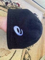 Атайын кийим: Флисовая шапка ASICS 🔥 Почти новая, носилась пару раз — состояние — 3