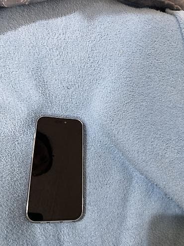 аккумулятор для вейпа: IPhone 15, Б/у, 128 ГБ, Белый, Чехол, 100 % — 2