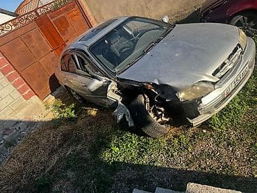 кнопка хонда: Honda Accord: 2000 г., 2 л, Автомат, Бензин, Седан — 3
