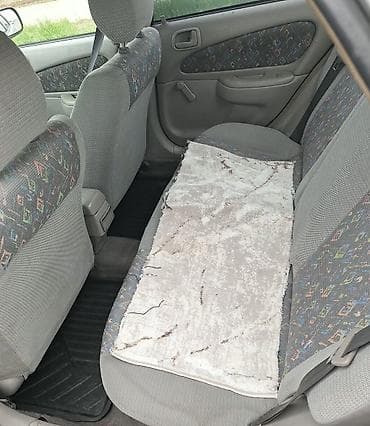 corolla e120: Toyota Corolla: 1998 г., 1.3 л, Ручные, Бензин, Хэтчбэк — 5