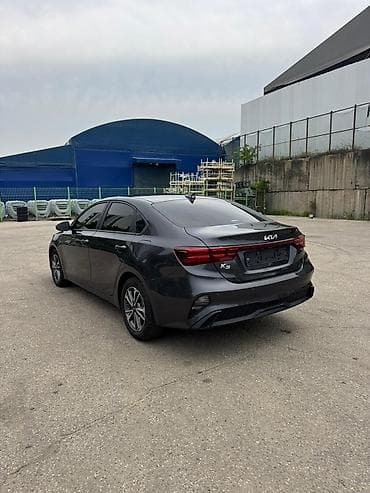 купить машину до 3000 долларов: Kia K3: 2023 г., 1.6 л, Бензин — 6