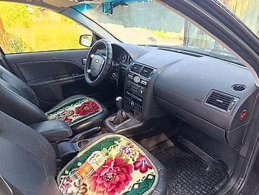 спойдер: Ford Mondeo: 2004 г., 2 л, Механика, Бензин, Седан — 6