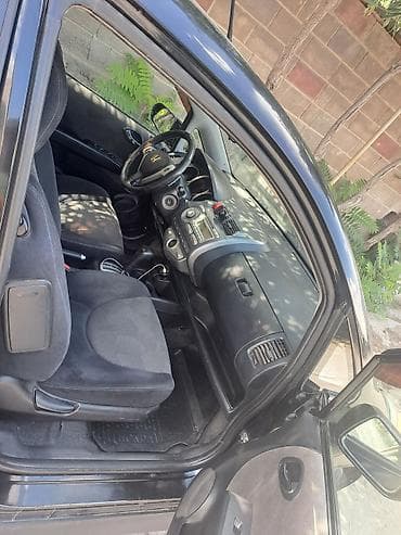 4: Honda Jazz: 2007 г., 1.4 л, Автомат, Бензин, Хэтчбэк — 2