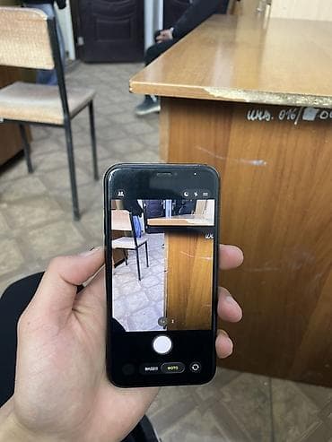 айфон see: IPhone 11 Pro, Новый, 64 ГБ, Space Gray, Защитное стекло, Чехол, 83 % — 3