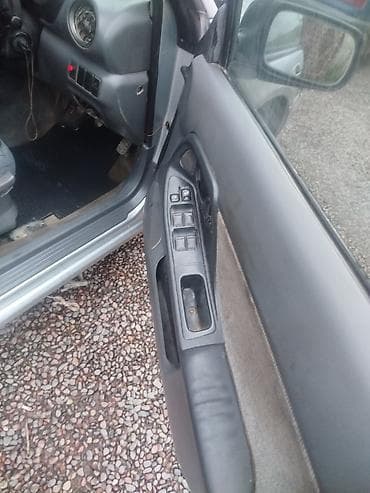 subaru impreza 2007: Subaru Impreza: 2003 г., 2 л, Механика, Бензин, Универсал — 7