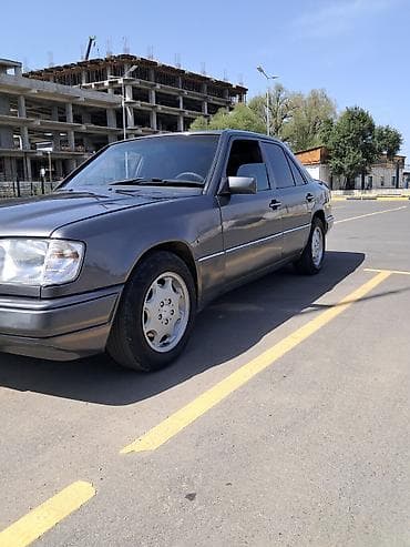 Продажа авто: Mercedes-Benz W124: 1993 г., 2.2 л, Автомат, Бензин, Седан — 3