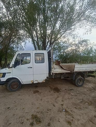 спринтер сапок: Mercedes-Benz : 1990 г., 2.9 л, Механика, Дизель, Бус — 5