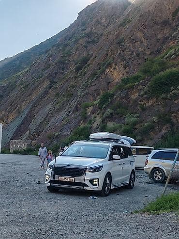 Унаа: Kia Carnival: 2019 г., 2.2 л, Автомат, Дизель, Вэн/Минивэн — 1