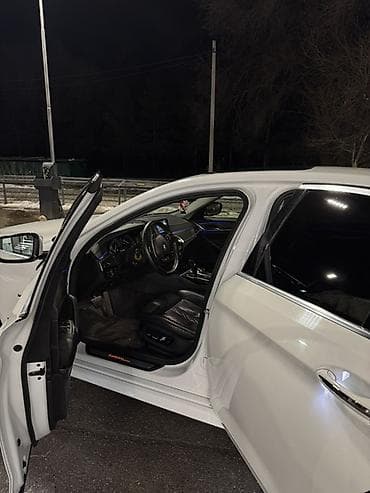 huyndai sonata: BMW 5 series: 2018 г., Автомат, Дизель, Седан — 4