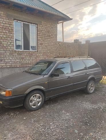 Volkswagen Passat Variant: 1991 г., 1.8 л, Универсал at lalafo.kg Volkswagen Passat Variant: 1991 г., 1.8 л, Универсал