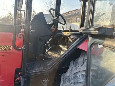 Zoomlion Тракторлор: Трактор Беларус 952

Свежа пригнан — 4