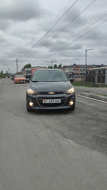su 7: Chevrolet Spark: 2017 г., 1 л, Вариатор, Бензин, Хэтчбэк — 2