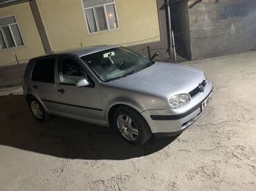 продаю связи с переездом: Volkswagen Golf: 2002 г., 1.6 л, Механика, Бензиновая, Хэтчбэк — 3
