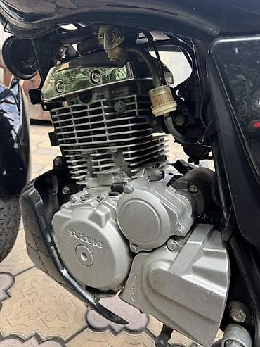 cb 400: Классический мотоцикл Suzuki, 300 куб. см, Бензин, Взрослый, Б/у — 6